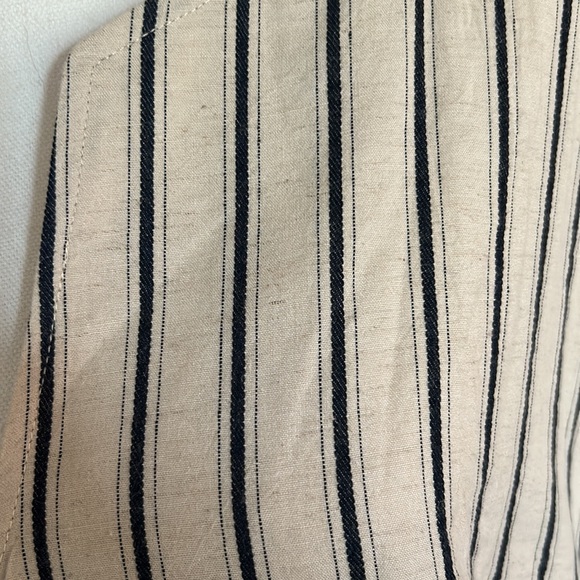 Andrée by Unit Top - Picture 3 of 6